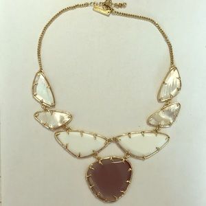 Kendra Scott necklace